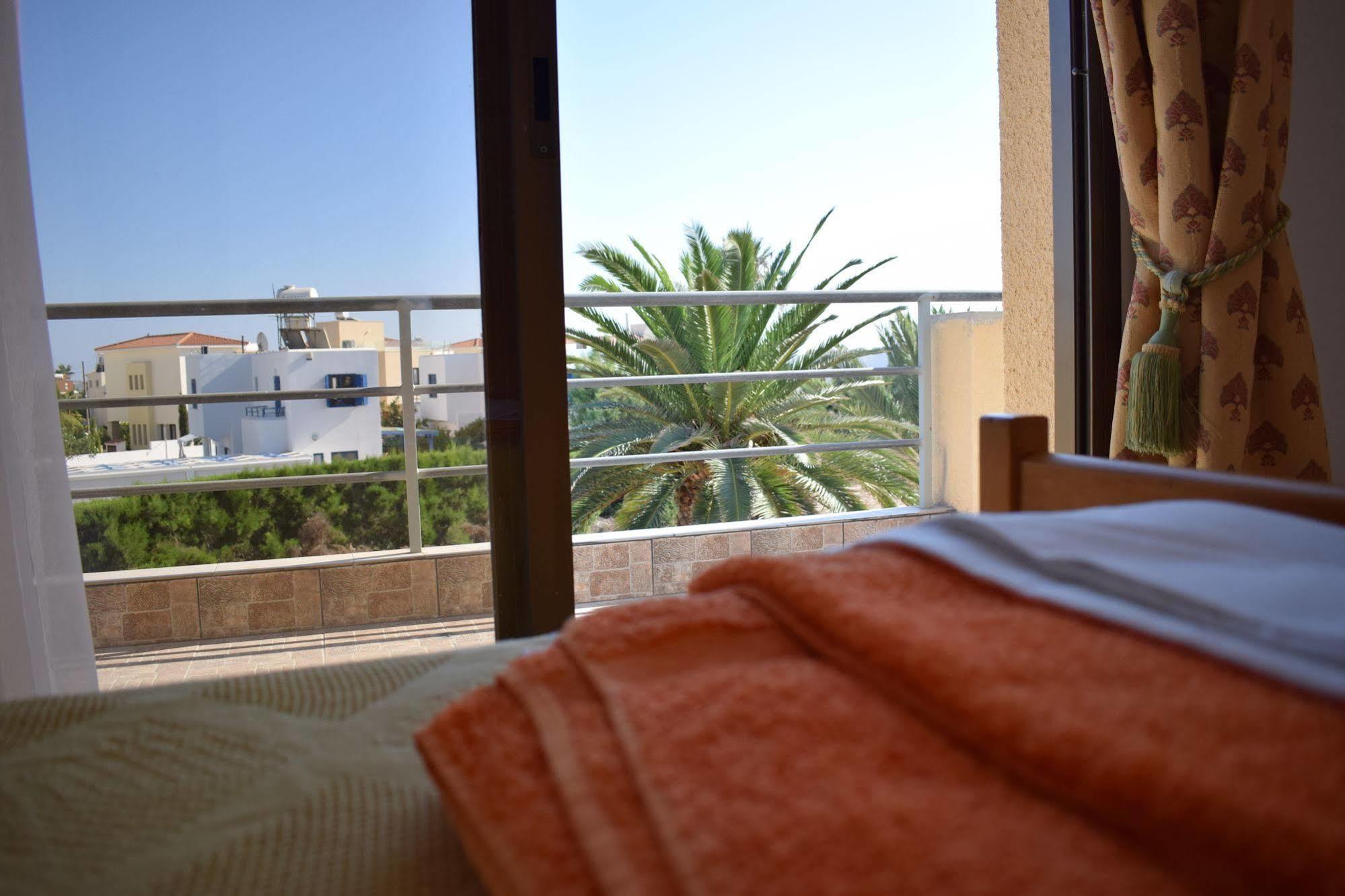 Dimma Seaside Houses Paphos Extérieur photo
